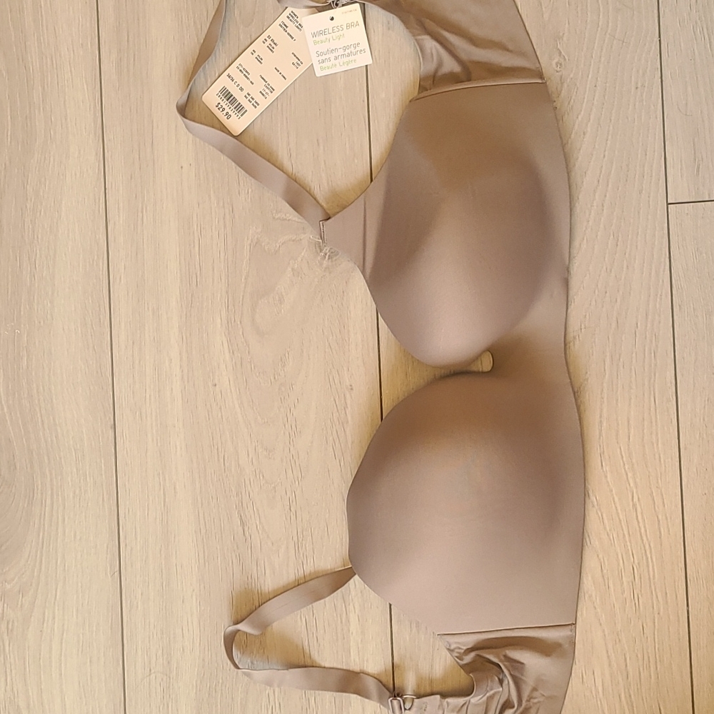 3/$25 Uniqlo Multi size wireless bra